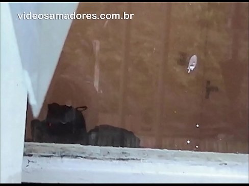 ❤️ Zilamê hov li hevala xwe ya bi xortek din re temaşe dike, vîdyoyek qeşeng tomar dike bêyî ku hevjînê aciz bike ️ Pornoya anal li ku.libporno.ru ❌️❤